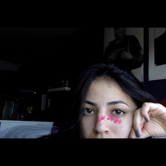 Meet your Posher, Clarissa - Picture 1 of 1